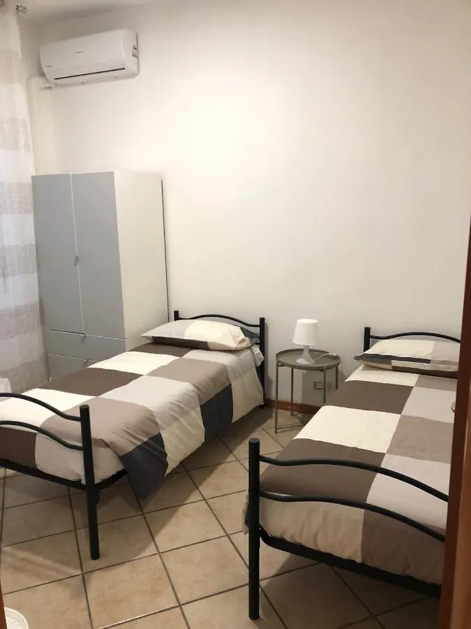 Roberta House Apartment Milan Italy